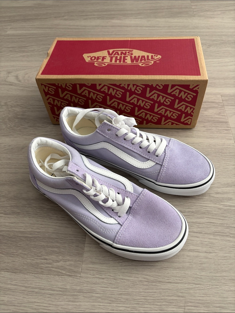 NWT Vans Old Skool Color Theory Purple Heath Women’s Size 6.5 Low-Top Sneakers
